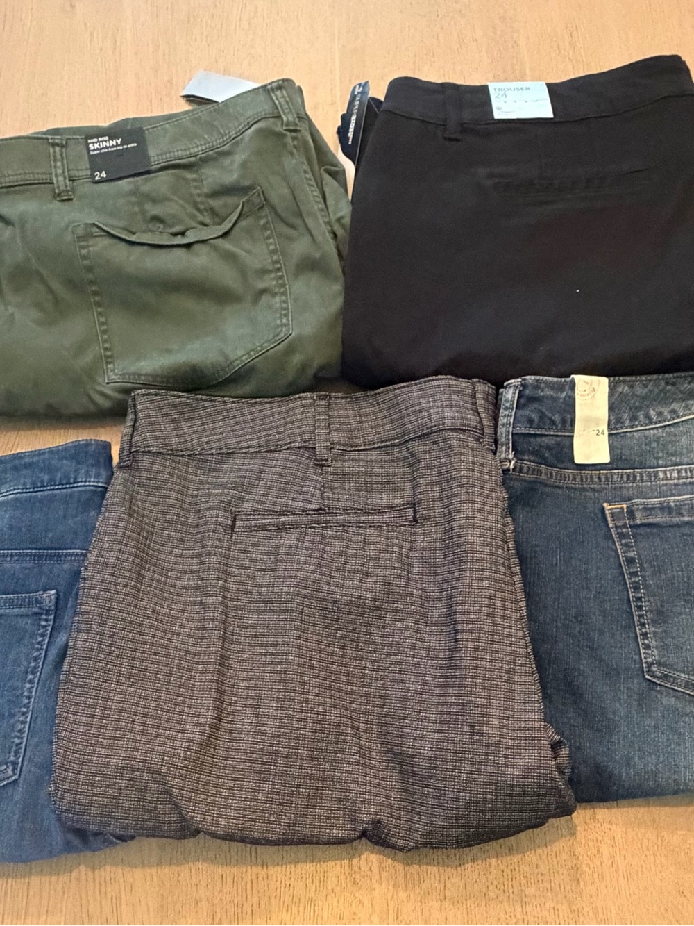 Women’s Size 24 Pants Bundle